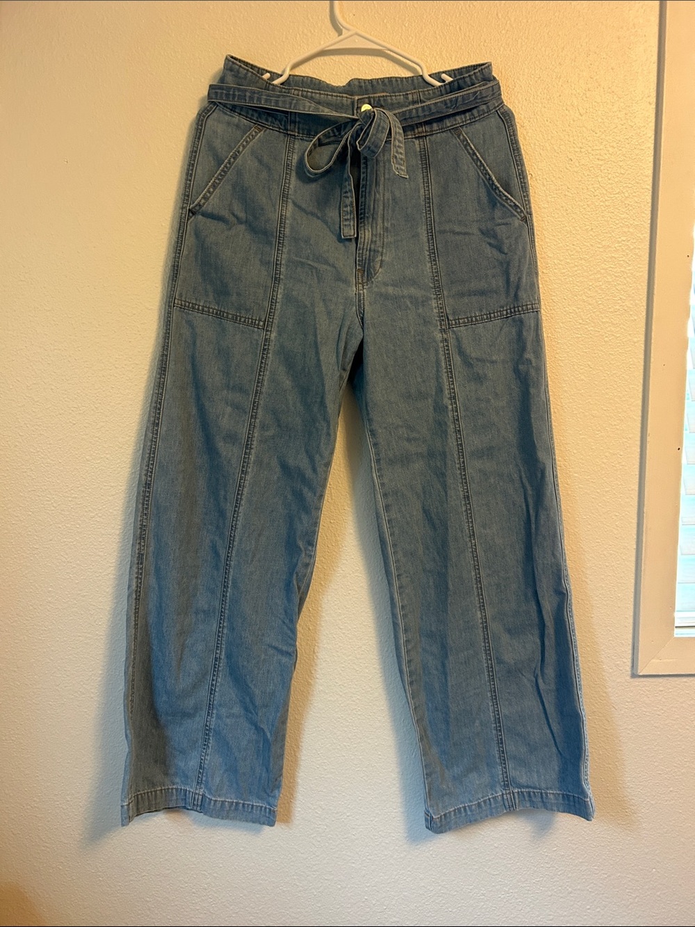 Hudson Jeans Light Blue Straight-Leg High-Waist with Waist Tie